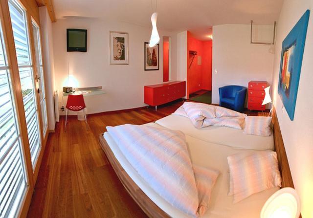 Schnider Bed&Breakfast Und Cafe Vals Værelse billede